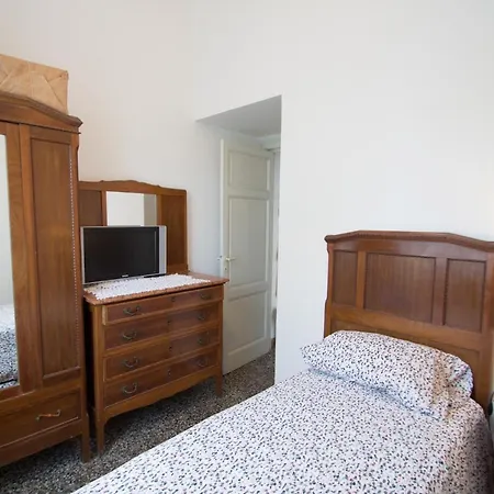 Apartment In Con Vista Mare